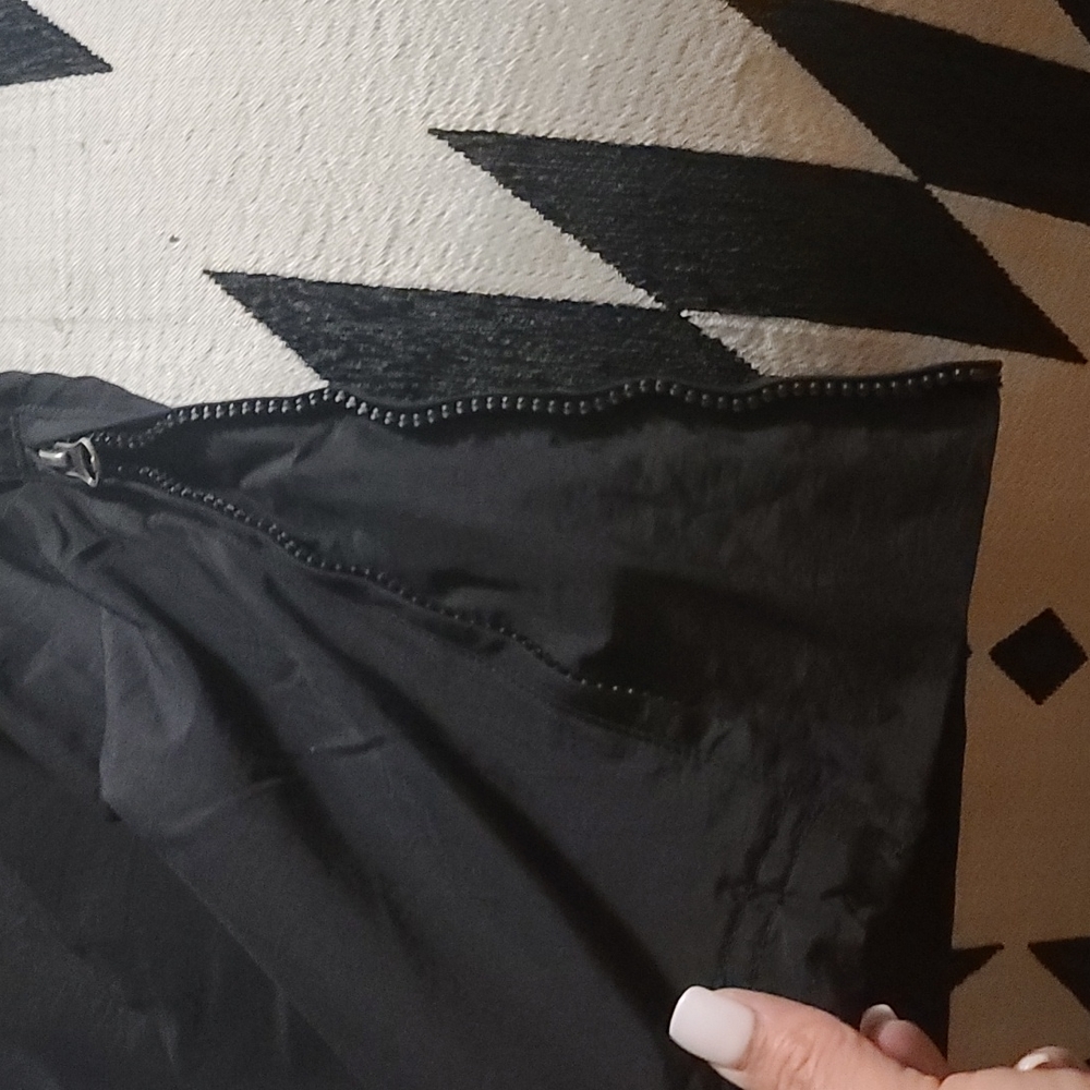 PANTS - Picture 5 of 7